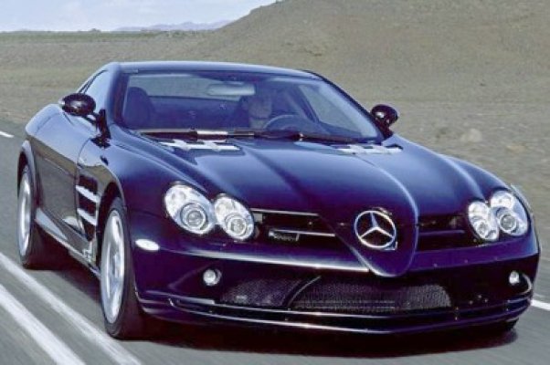 Mercedes-Benz nu mai face faţă comenzilor